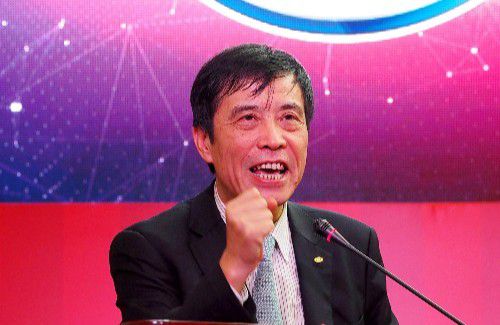爱情专业员的采访