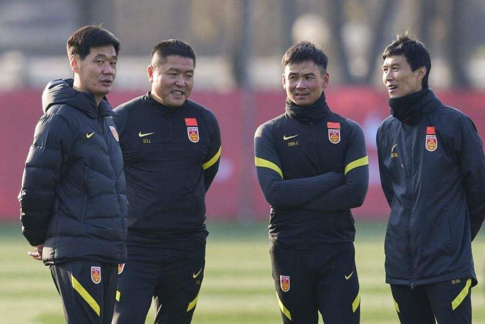 亚洲狼色