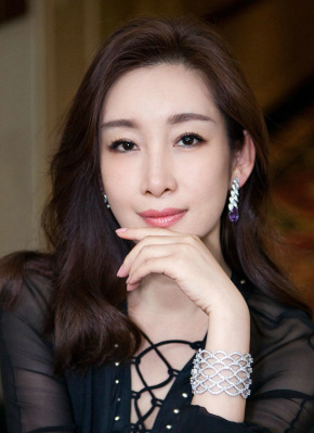 隔壁家的小姐姐