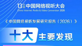 T恤裤和舞蹈教室